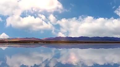 4K山水镜像湖水倒影蓝天白云视频的预览图
